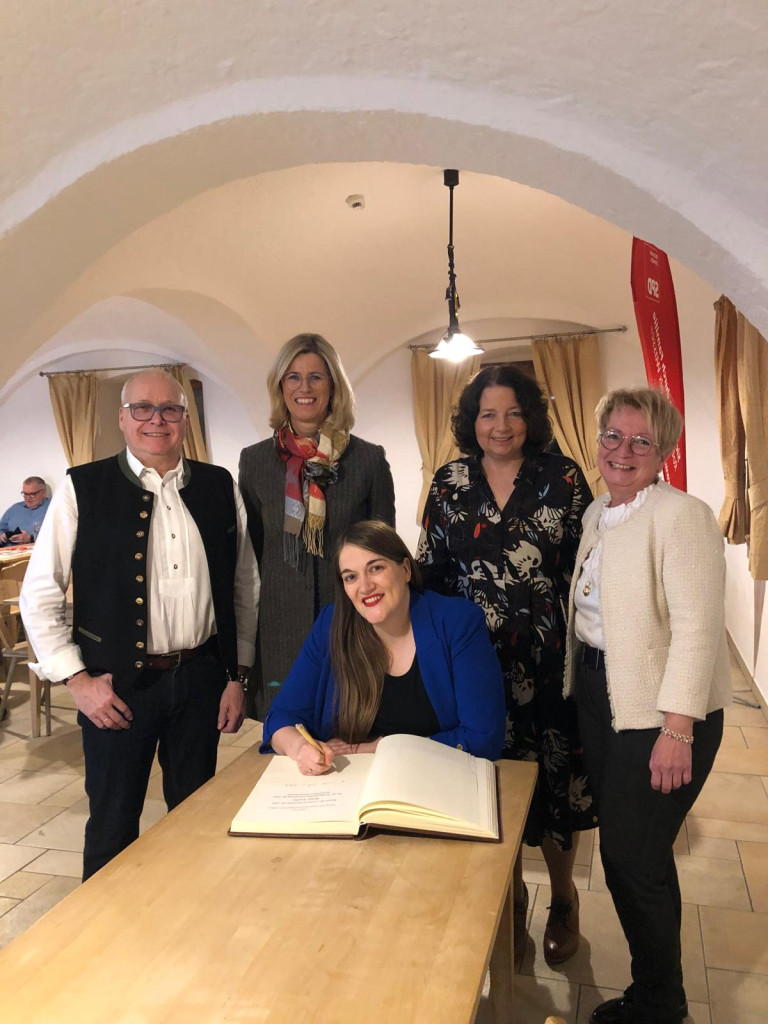 Unterschrift von Ronja Endres